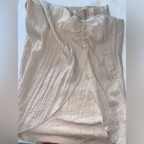 Women’s H&M light beige Draped midi skirt size 6 - Picture 7 of 12